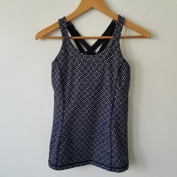 Lululemon Enhearten Mille Mesh White Black Active Tank Top Size 6 - Picture 1 of 12